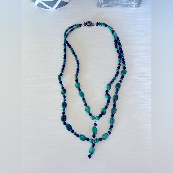 Vintage Native American Malachite Black onyx beaded Multi strand necklace